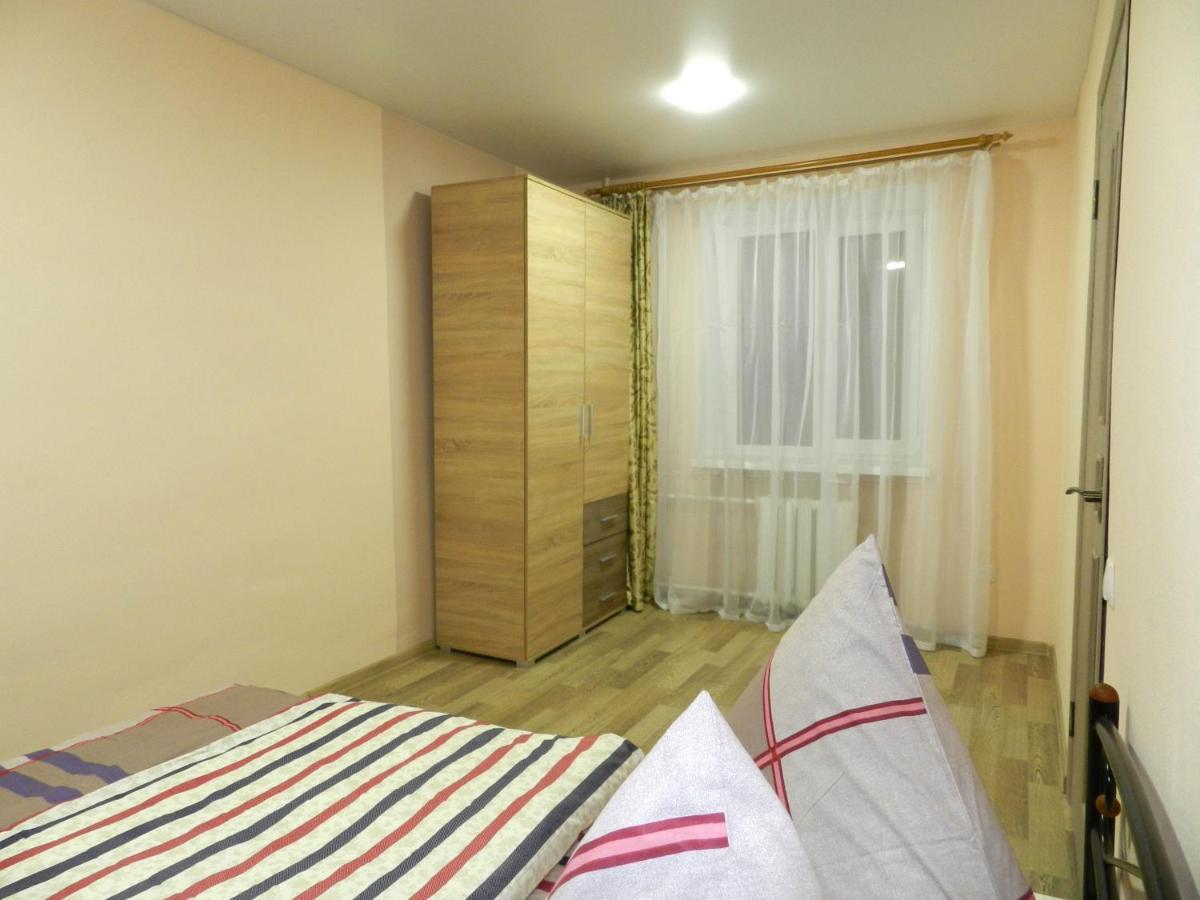 3-Room Apartment Near Inturist On Sobornyi Avenue 156, By Grandhome Zaporizhia 외부 사진